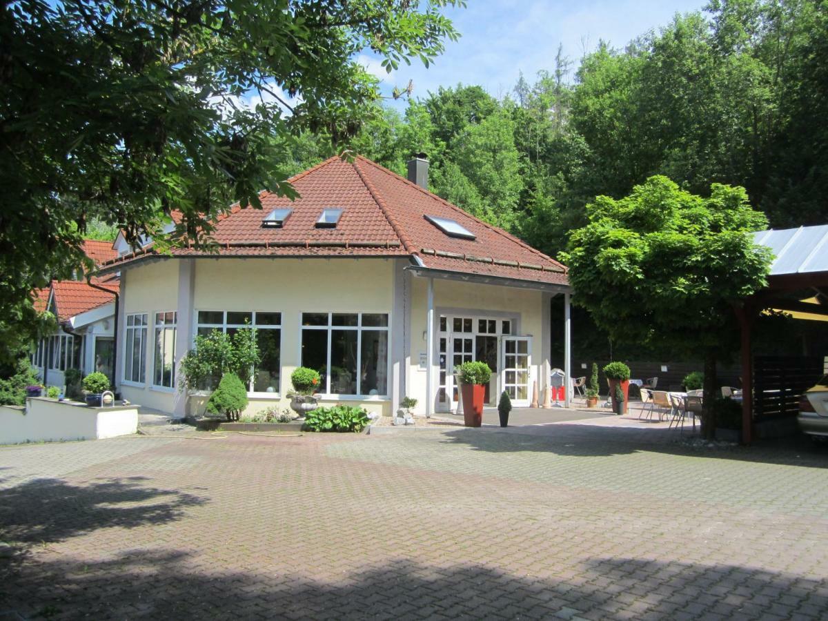 Hotel Postkeller Крумбах Екстер'єр фото