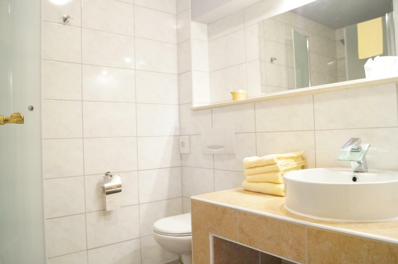 Hotel Postkeller Крумбах Екстер'єр фото