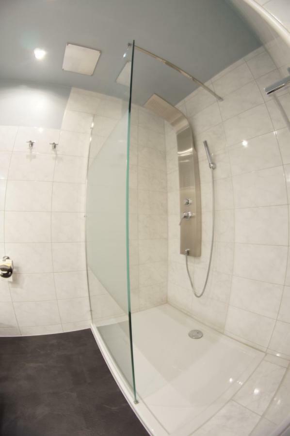 Hotel Postkeller Крумбах Екстер'єр фото